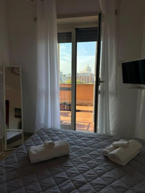 Eur-motagnola attico 2bedr apt 280 terrace view